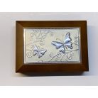 Gravírozható ékszertartó fadoboz pillangó mintával