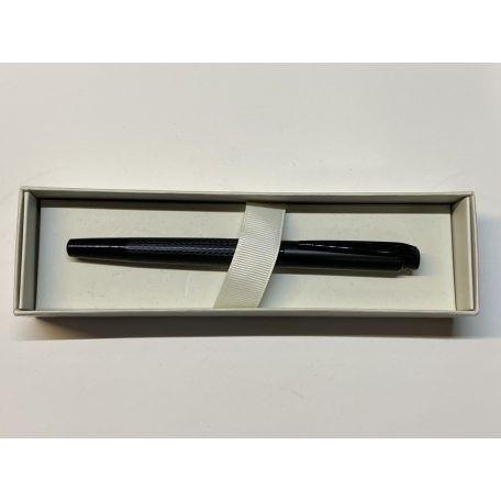 Elegáns fekete intarziás rollertoll 